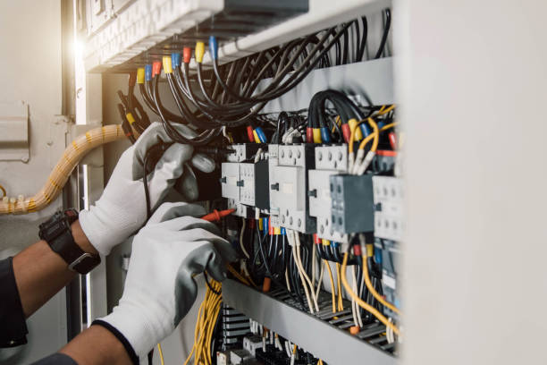 Best Circuit Breaker Repair  in Chelsea Cove, NY